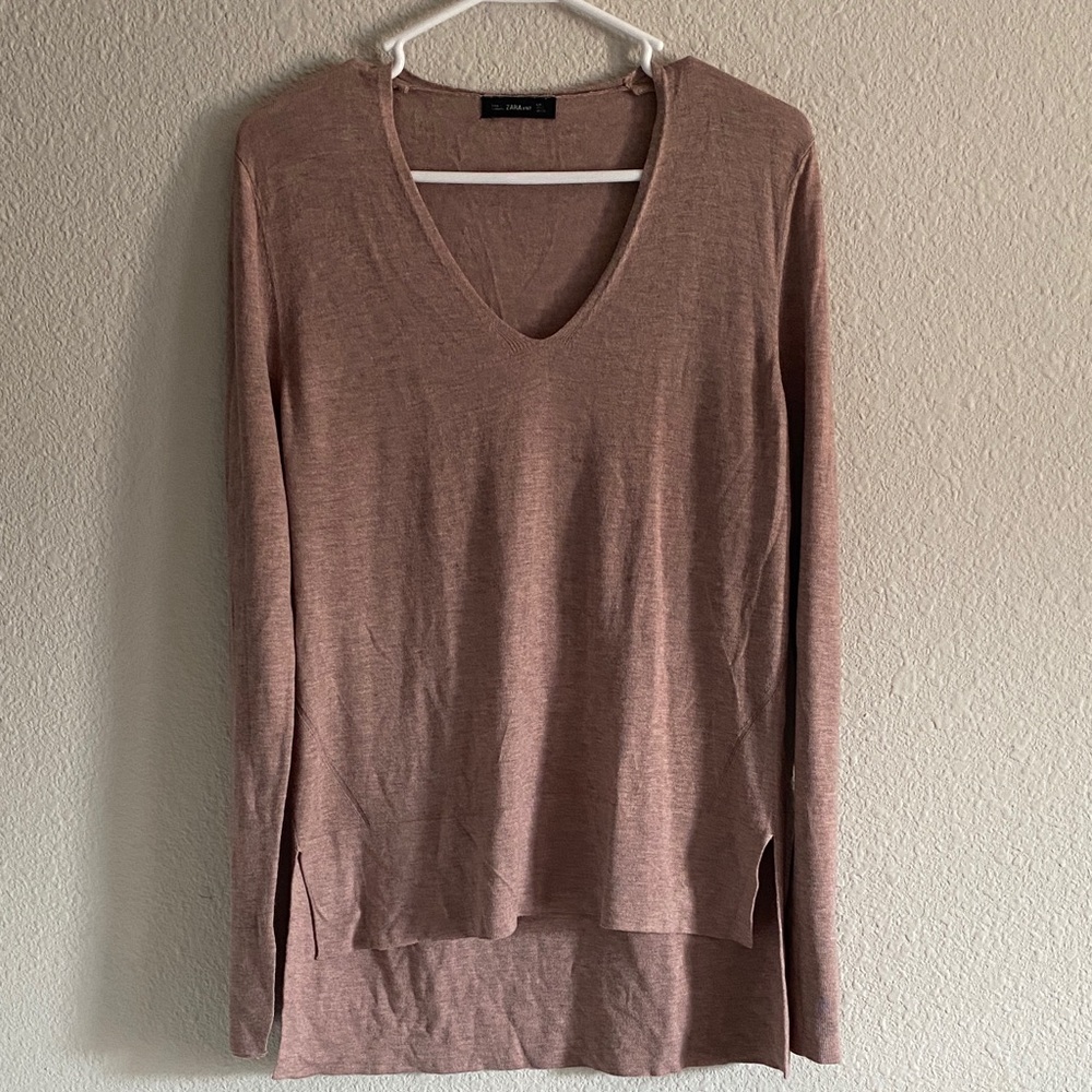 Zara Women's Long Sleeve V-Neck Knit Sweater